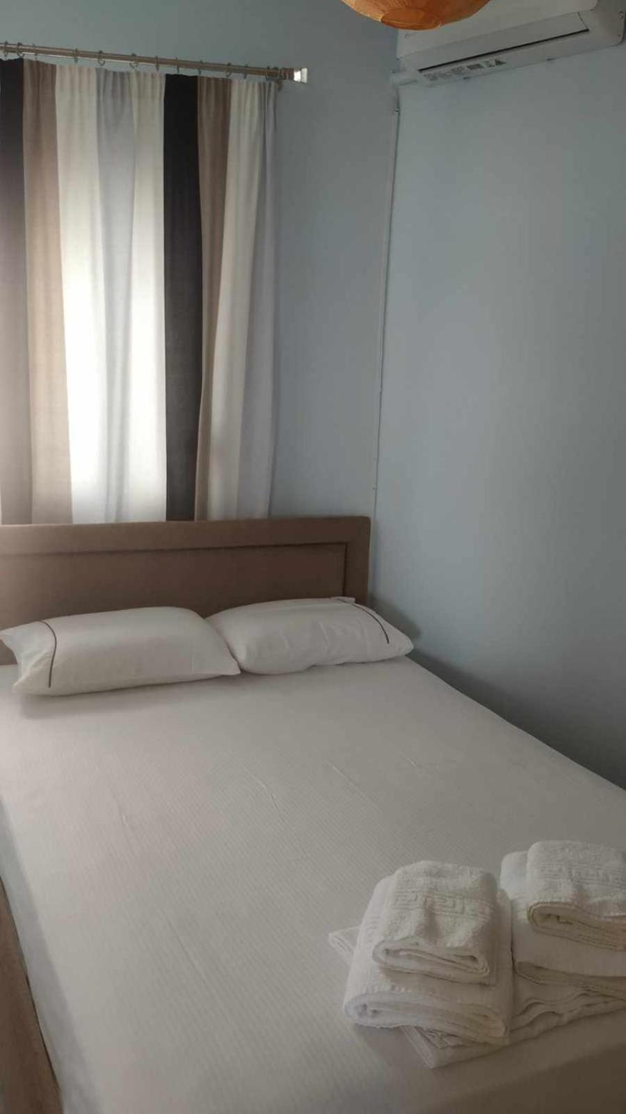 Cozy Sea Apartment Sarande Exterior photo