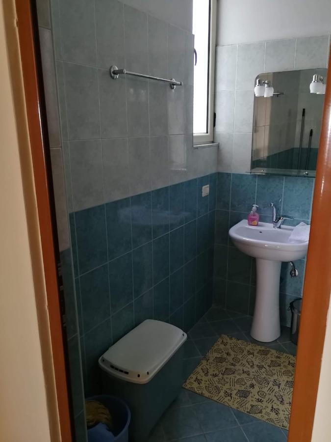 Cozy Sea Apartment Sarande Exterior photo